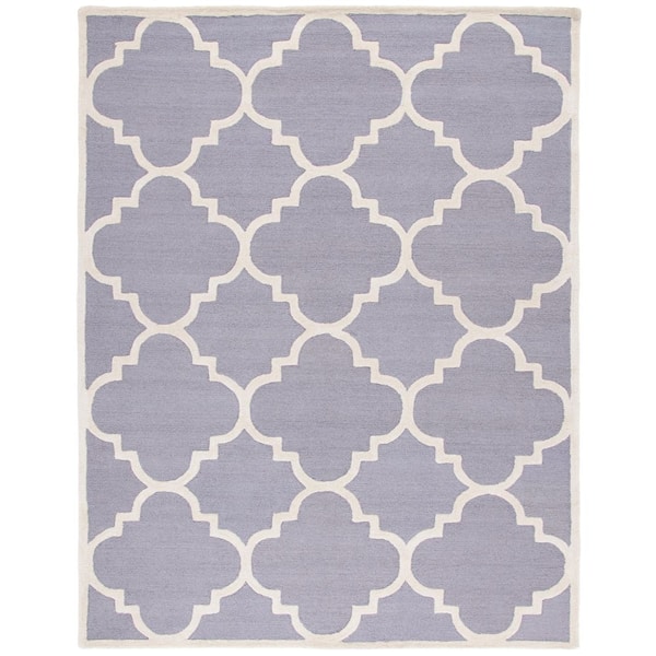 Cambridge 12 ft. x 16 ft. Silver/Ivory Quatrefoil Area Rug