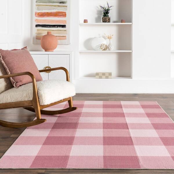 https://images.thdstatic.com/productImages/258de61d-3304-5acb-845b-be8cc16826b6/svn/pink-nuloom-area-rugs-birv22c-508-31_600.jpg