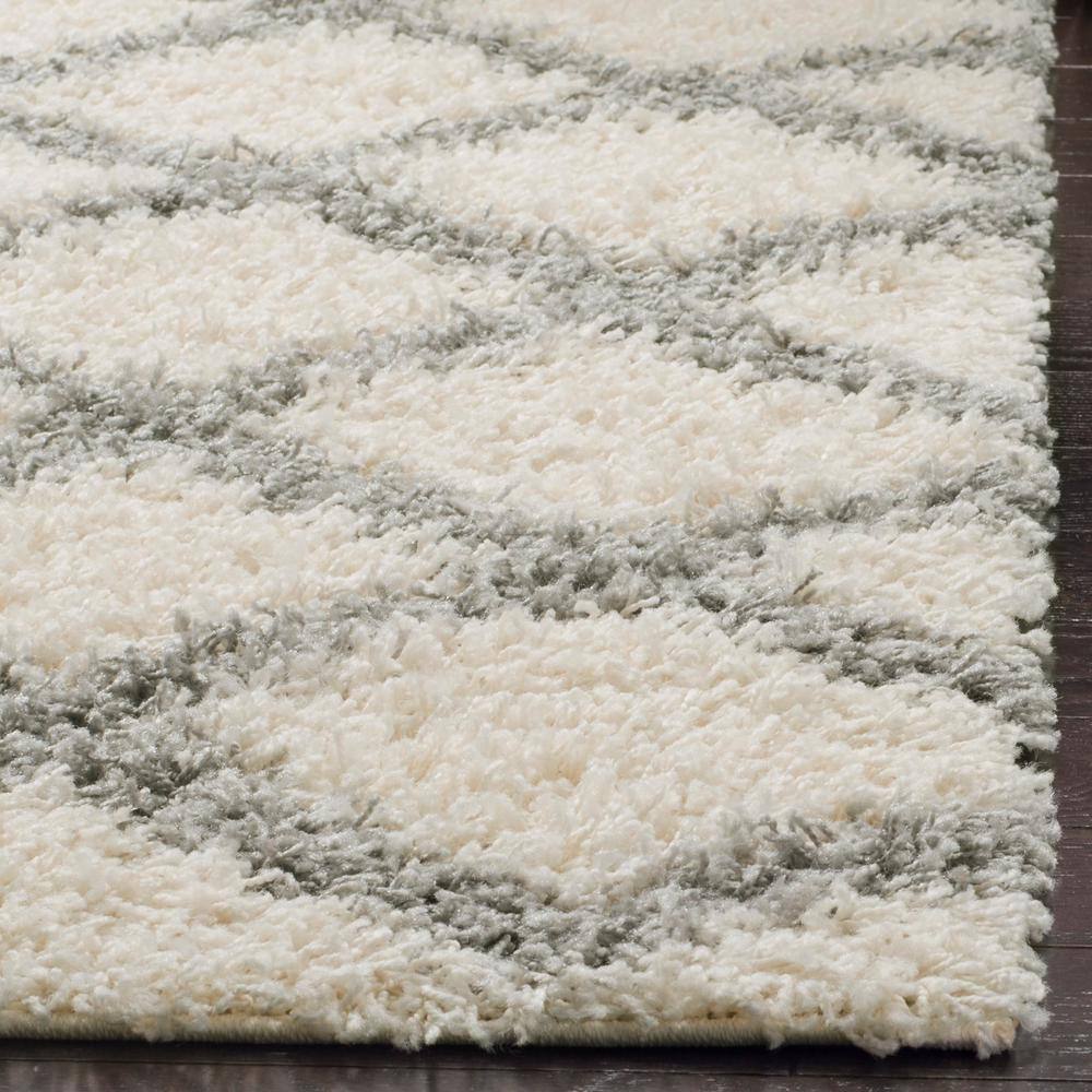 Ivory & Grey Diamond Shag Synthetic Area Rug, 8' x 10'