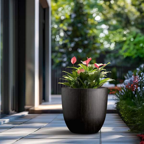 Morrava 14 in. Medium Bronzed Black Concrete Round Planter / Pot with Drainage Holes
