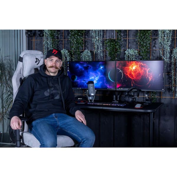 https://images.thdstatic.com/productImages/25a764ba-5b37-4768-a701-1e7f2b73a154/svn/pure-black-arozzi-gaming-desks-fratello-pubk-c3_600.jpg