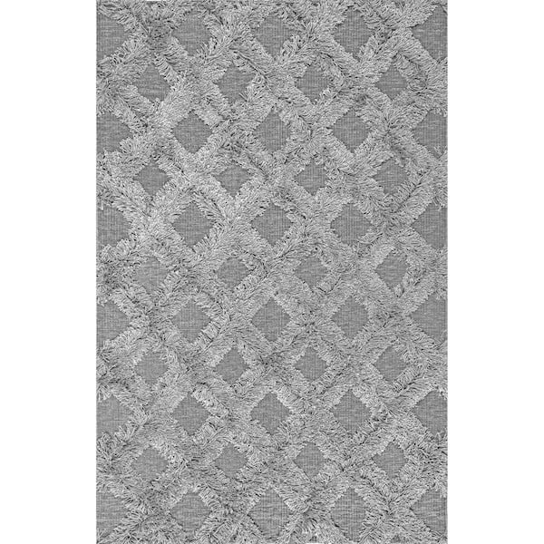 nuLOOM Francene Diamond Trellis Shag Silver 6 ft. 7 in. x 9 ft. Area Rug