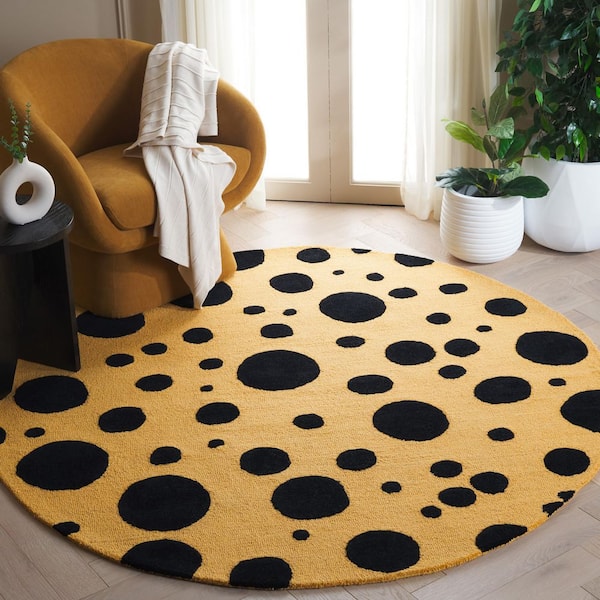 Cambridge 6 ft. x 6 ft. Gold/Black High-Low Dots Round Area Rug