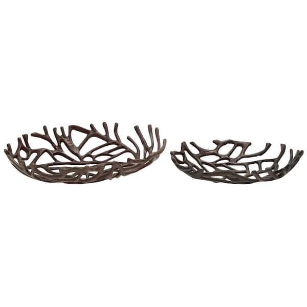 Litton Lane Black Aluminum Coral Decorative Tray (Set of 2)