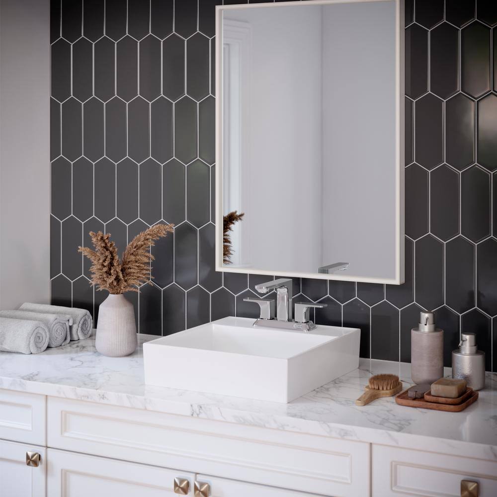 Venda Chrome Dual Handle Centerset Bathroom Faucet with Drain Assembly