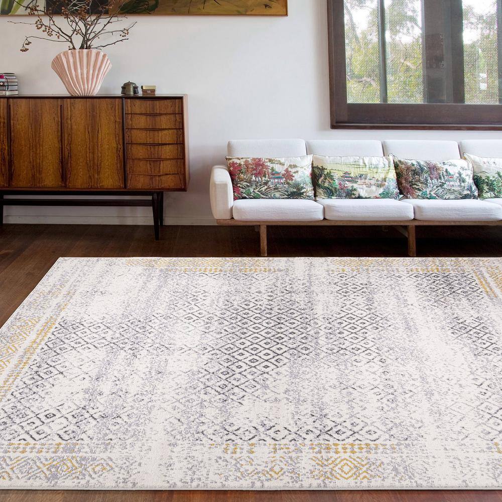Yellow and Gray Geometric Oriental 5' x 7' Area Rug