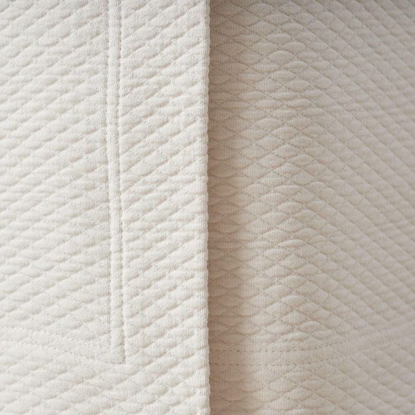 Company Cotton 18 in. Diamond Weave Ivory Full Bed Skirt
