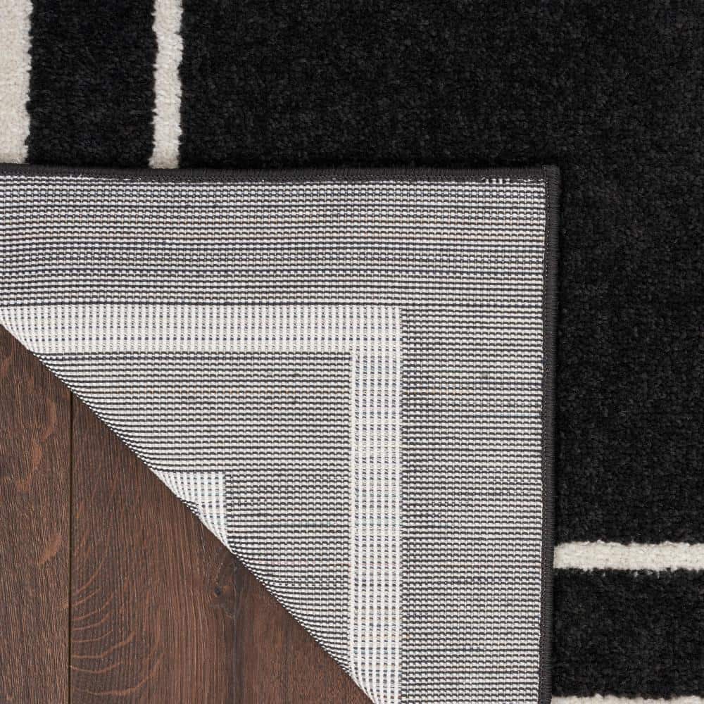 Black Ivory Rectangular 4' x 6' Synthetic Indoor/Outdoor Rug