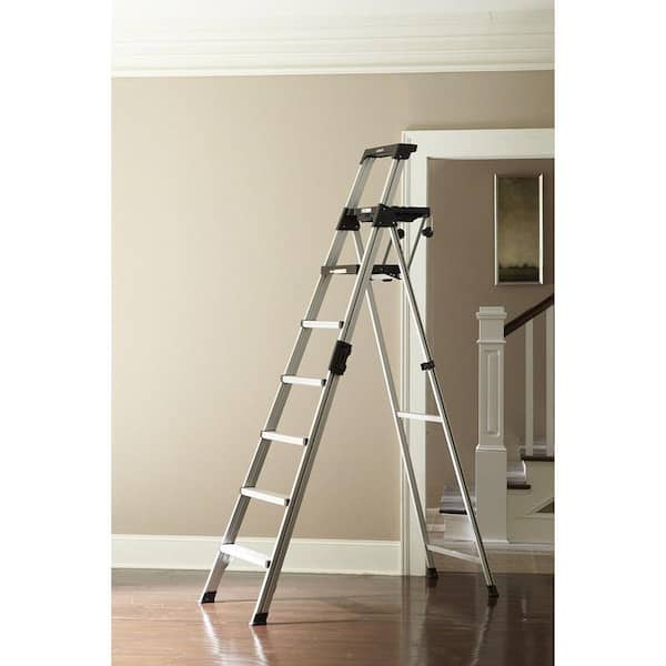 https://images.thdstatic.com/productImages/2608186e-1fc2-4878-bbd9-d6df03710863/svn/cosco-step-ladders-2081aabld-1f_600.jpg