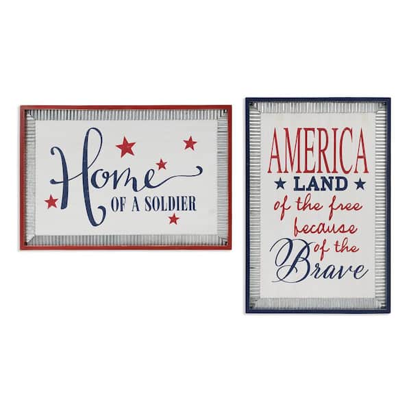 GERSON INTERNATIONAL 24.42 in. H Wood Patriotic Wall Hanging with Metal Accents (Set of 2)