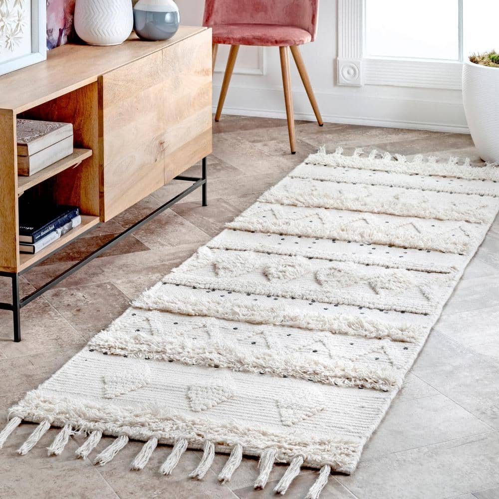 Ivory Hand-Tufted Wool Square Area Rug with Fringe