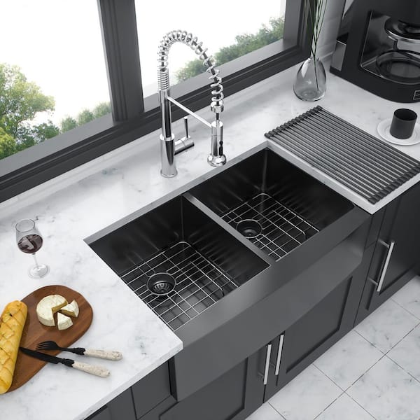 33 in. Farmhouse Apron Front Double Bowl (50/50) 16 Gauge Gunmetal Black Stainless Steel Kitchen Sink with Bottom Grids