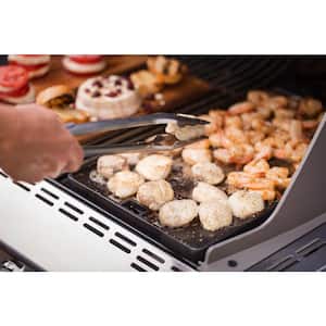 Cast-Iron Griddle for Summit Silver/Gold/Platinum Gas Grill