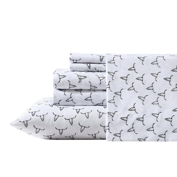 Steer Skulls 4-Piece Black Microfiber Queen Sheet Set