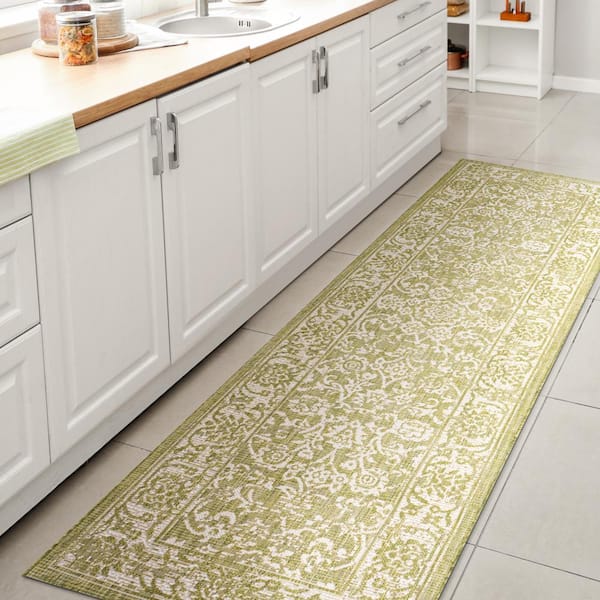 JONATHAN Y Tela Bohemian Textured Weave Floral Green/Cream 2 ft. x 8 ft. Indoor/Outdoor Area Rug