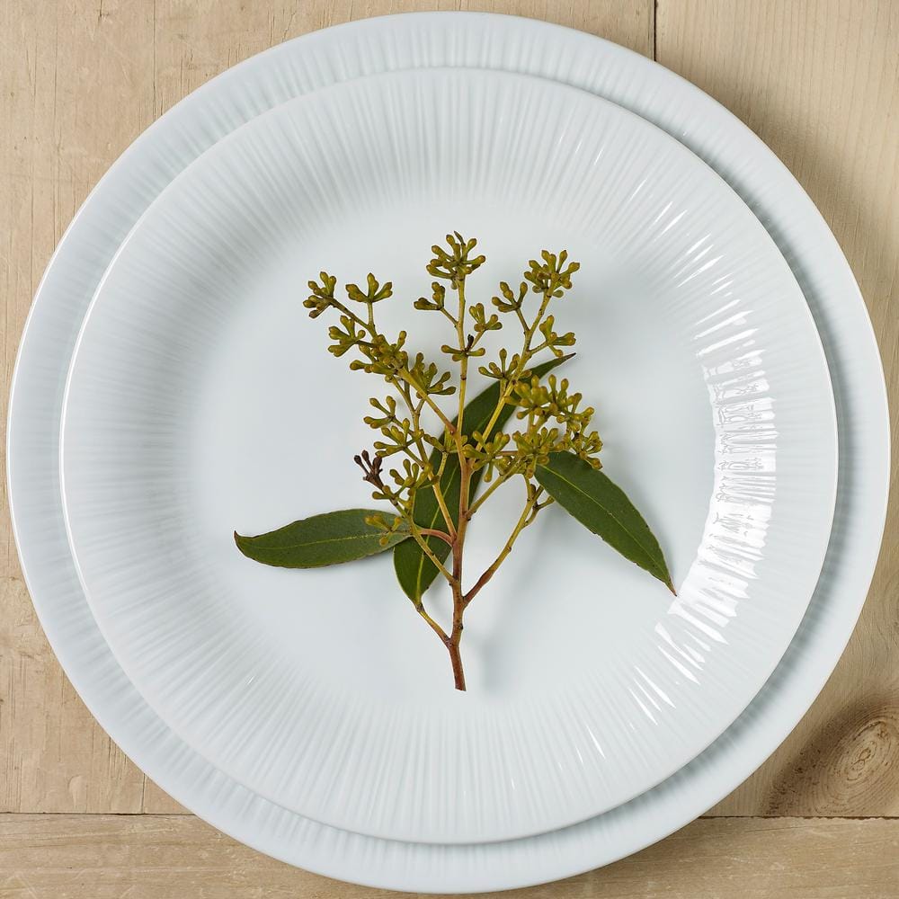 White Porcelain Embossed 24-Piece Dinnerware Set, Service for 6