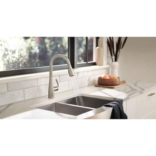 Essie Single-Handle Smart Touchless Pull Down Sprayer Kitchen Faucet with Voice Control and Power Clean in Stainless