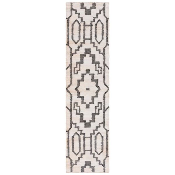 SAFAVIEH Natural Fiber Ivory/Black 2 ft. x 9 ft. Modern Geometric Runner Rug