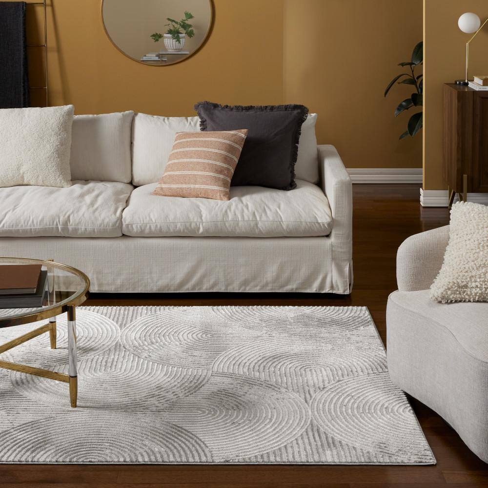 Maya Gray High-Low Texture Synthetic Area Rug 5'2" x 7'2"