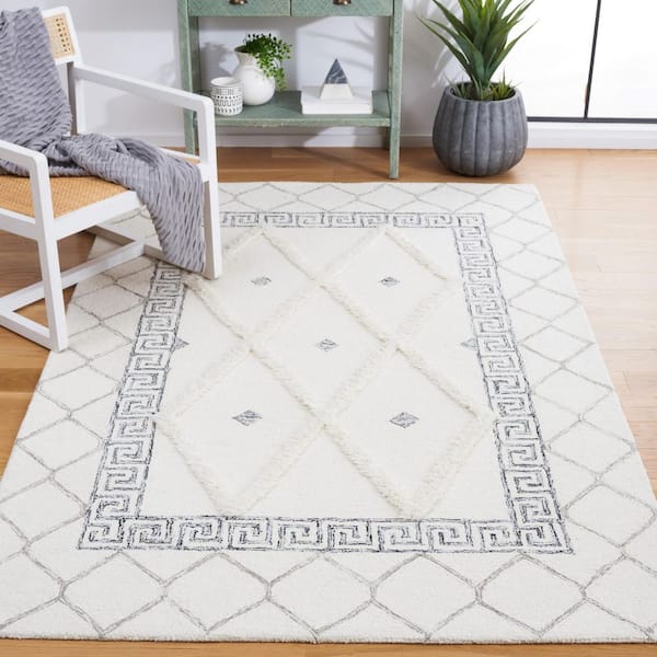 Casablanca 6 ft. x 9 ft. Ivory/Black Trellis Border Area Rug