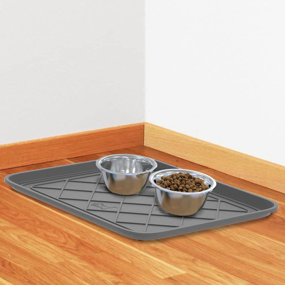 Gray Polypropylene Diamond Pattern Outdoor Boot Tray Set
