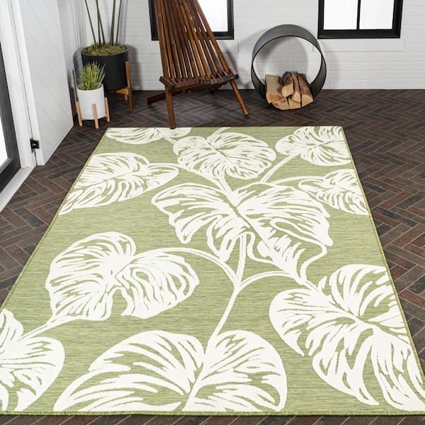 Indoor/Outdoor Water Resistant Deltona Green & Ivory Washable Area