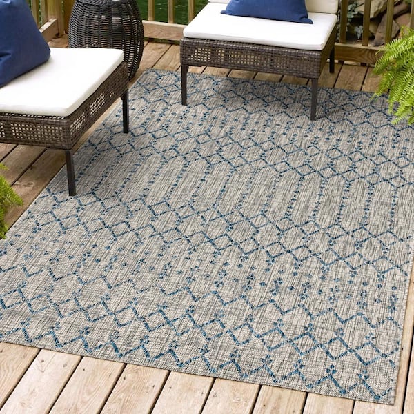 JONATHAN Y Ourika Moroccan Light Gray/Navy 5 ft. 3 in. x 7 ft. 7 in. Geometric Textured Weave Indoor/Outdoor Area Rug