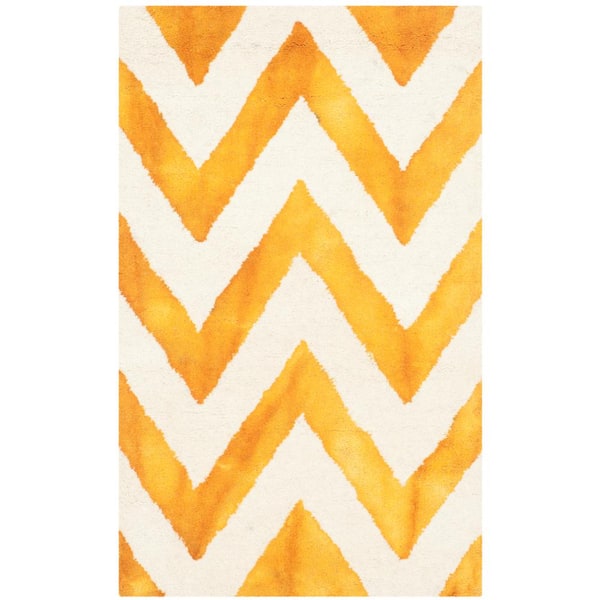 SAFAVIEH Dip Dye Ivory/Gold 2 ft. x 3 ft. Chevron Area Rug