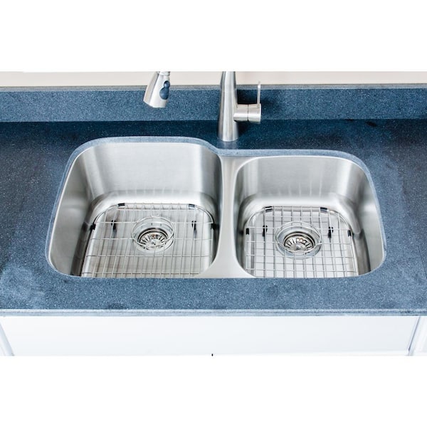 Wells The Craftsmen Series Undermount 32 in. Stainless Steel 60/40 Double Bowl Kitchen Sink Package