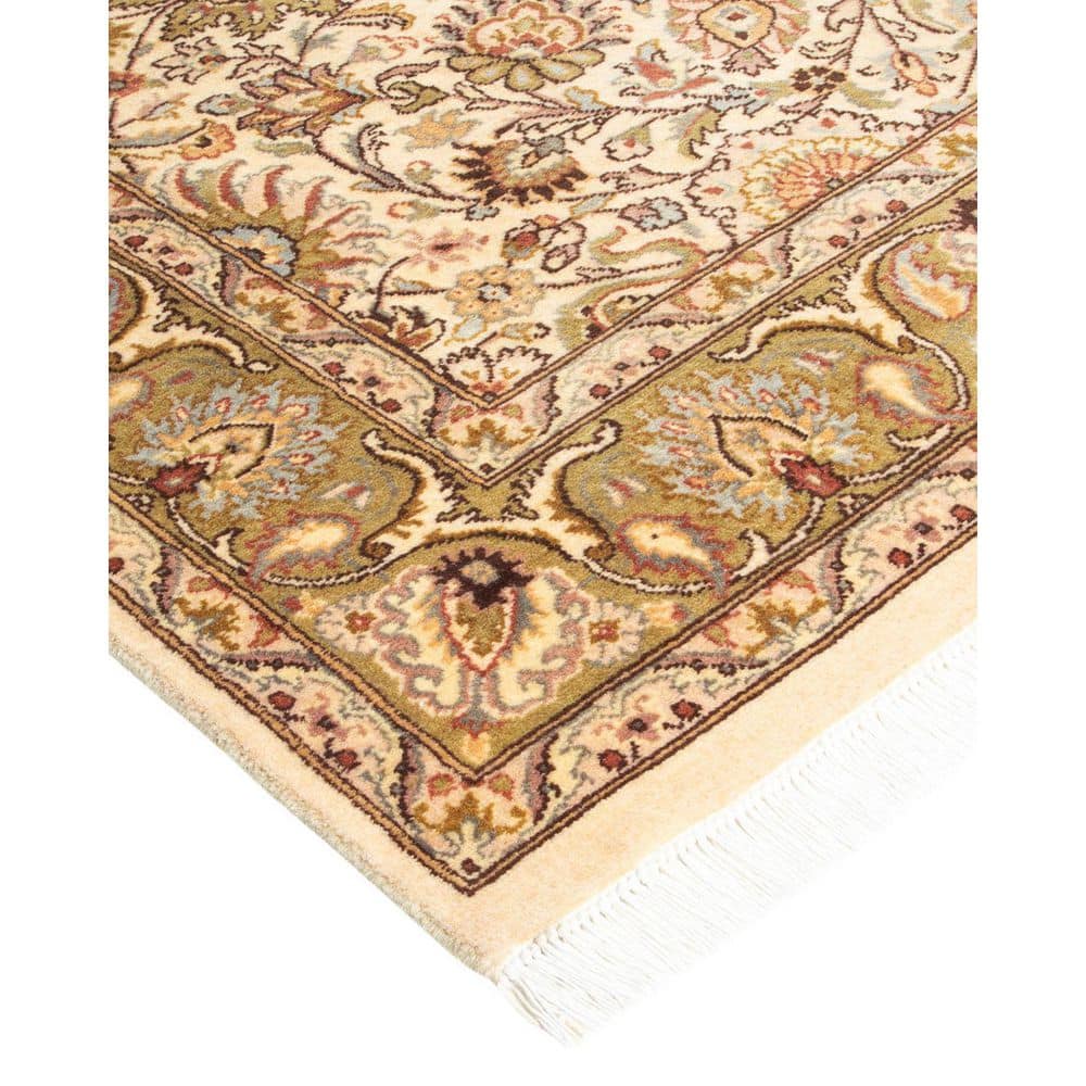 Hand-Knotted Beige Wool Traditional 4' x 6' Area Rug