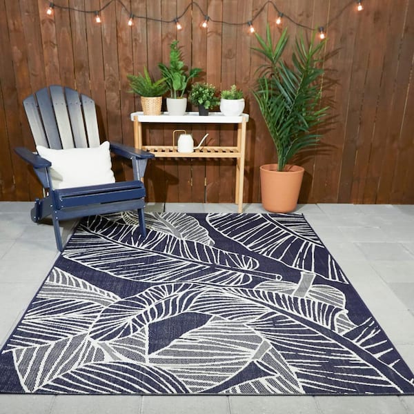 Palm Leaves Navy 5 ft. x 7 ft. Indoor/Outdoor Patio Area Rug