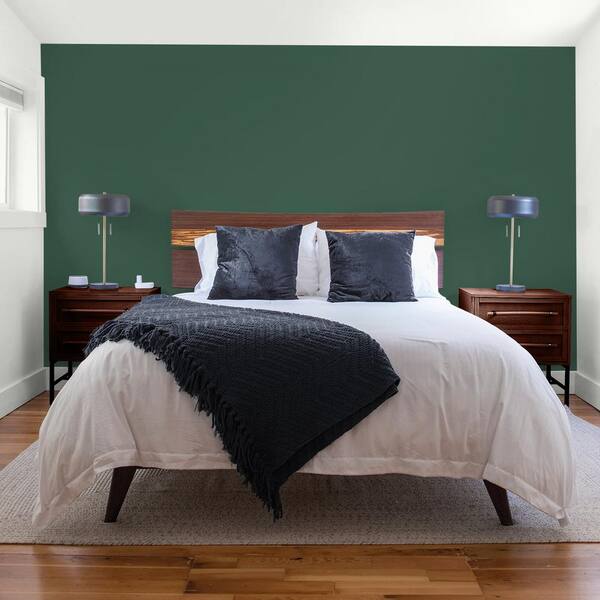 Laurelin Black California King Sleigh Storage Bed