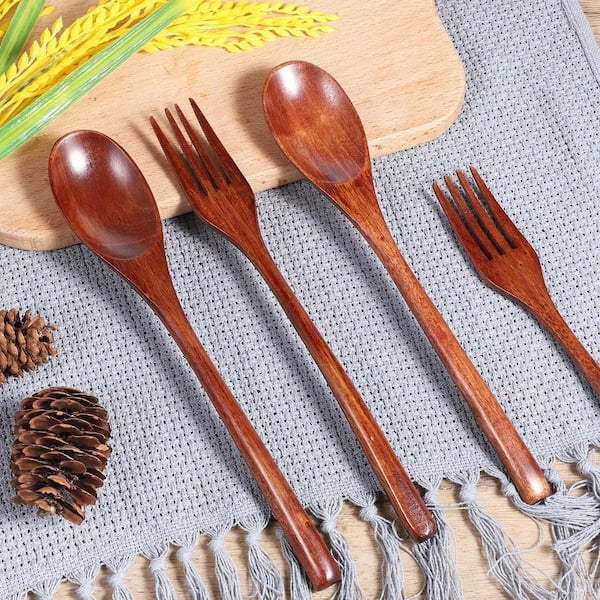 4-Piece Natural Wood Cutlery Set with 2 Spoons and 2 Forks, Reusable Nanmu Wood Flatware for Dining JKAEH6YK