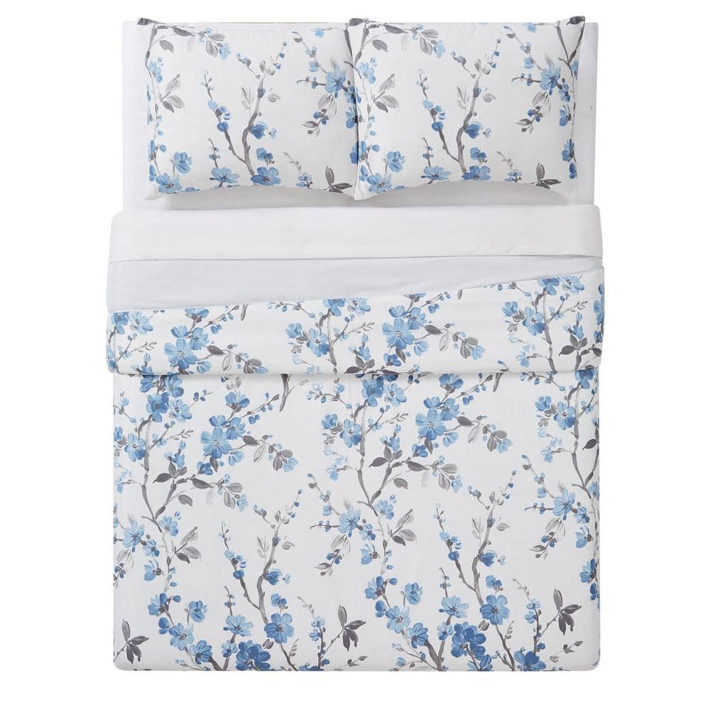 Kasumi Blue and White Floral Full/Queen Duvet Cover Set