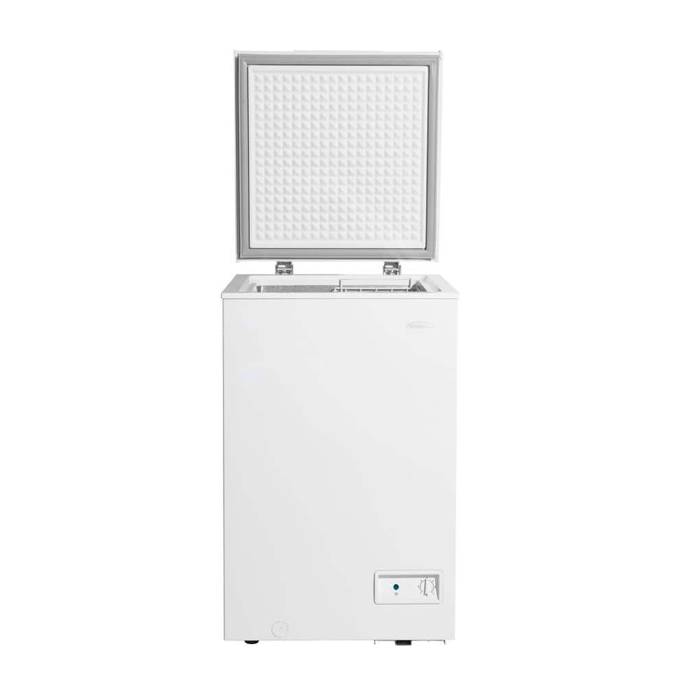 Compact White 3.5 cu ft Chest Freezer with Manual Defrost