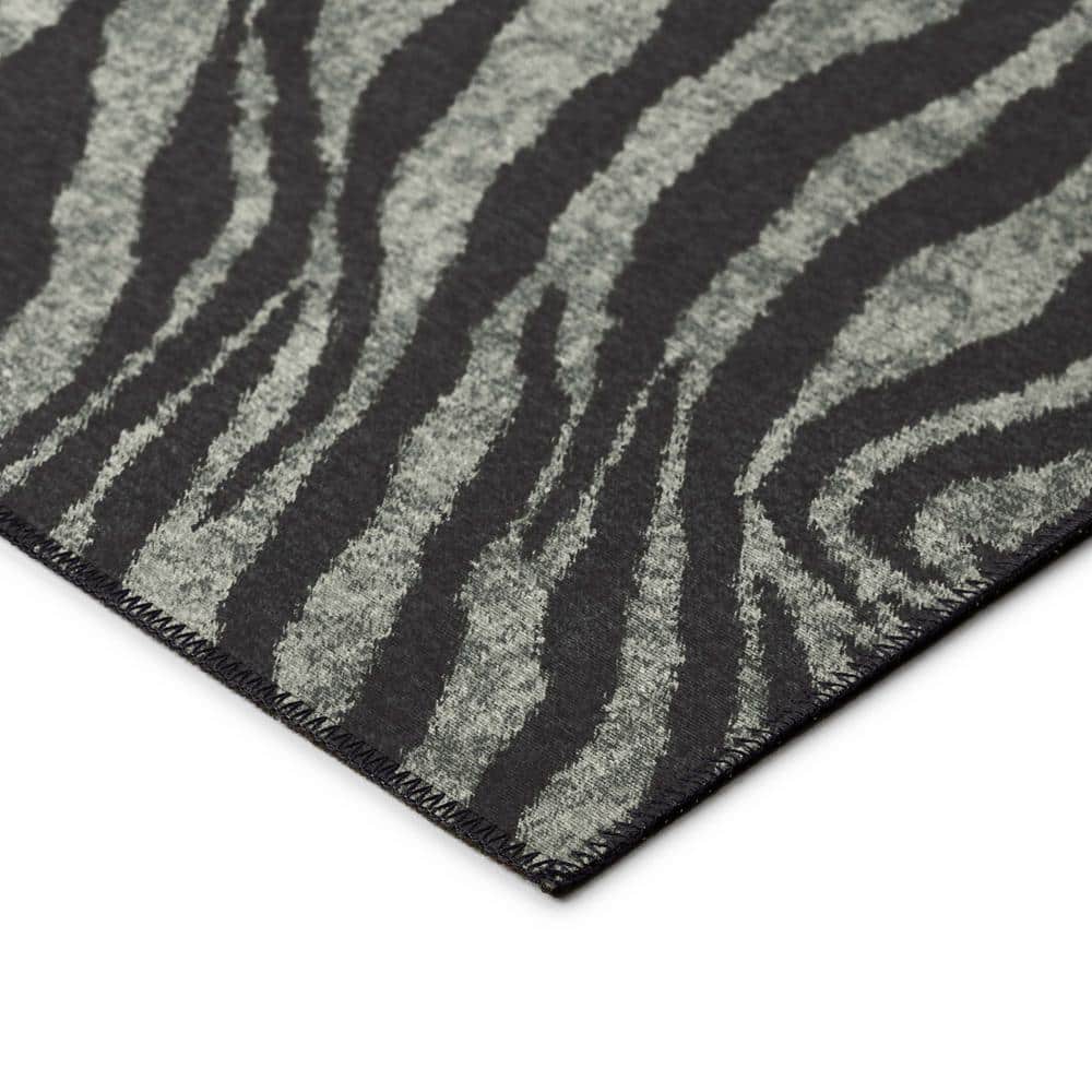 Safari Shadow Black Chenille 1'8" x 2'6" Washable Accent Rug