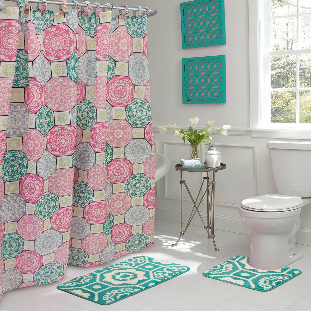 1 SHOWER CURTAIN WITH COVERED RINGS HOOKS 2 FREE MATCHING BATHROOM MATS RUGS 