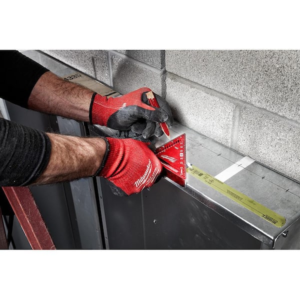 Milwaukee - 7 in. Rafter Square and 4-1/2 in. Aluminum Trim Square Set