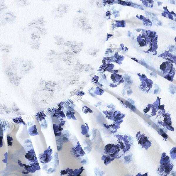 【美品】Salsation Cotton Bla LBlue 新作☆ Laura Ashley Emelisa Flannel 4-Piece Blue Floral Cotton Queen