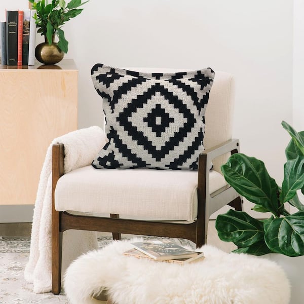 Target southwestern hotsell throw pillows