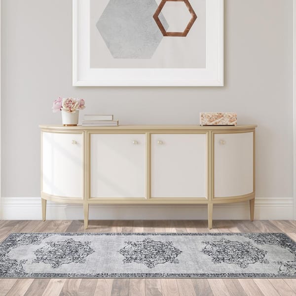 Decklan Grey 2 ft. 7 in. x 8 ft. Traditional Floral Nylon Non-Slip Area Rug