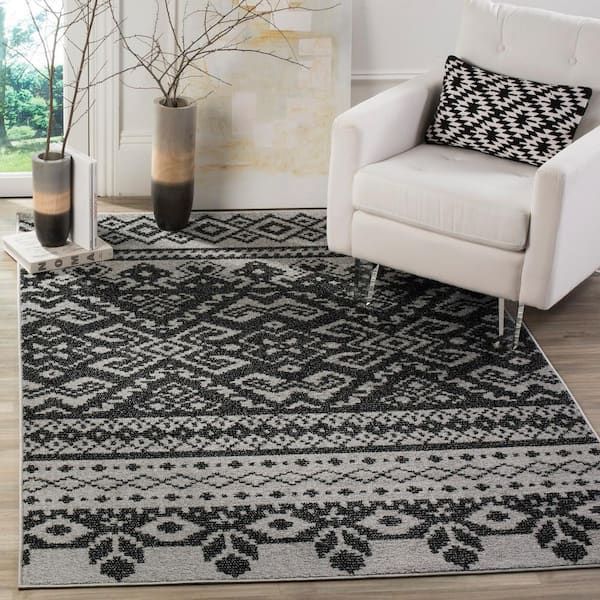 Adirondack Silver/Black Doormat 3 ft. x 4 ft. Geometric Area Rug