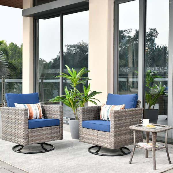HOOOWOOO Tahoe Grey 3-Piece Wicker Outdoor Patio Conversation Swivel Rocking Chair Set with a Side Table and Navy Blue Cushions