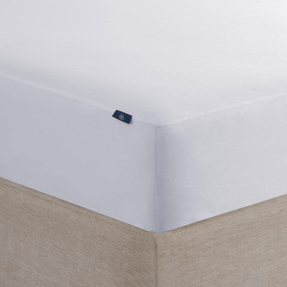 Queen White Waterproof Polyester Mattress Protector with Zipper
