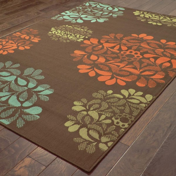Brown 7 ft. x 10 ft. Loomed Floral Polypropylene Rectangle Indoor/Outdoor Area Rug