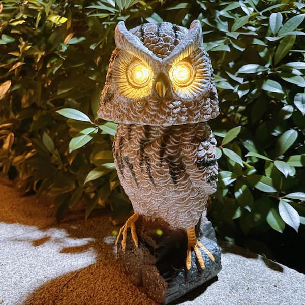 Solar Tiger Owl Motion Detector Garden Sculpture with Flashing