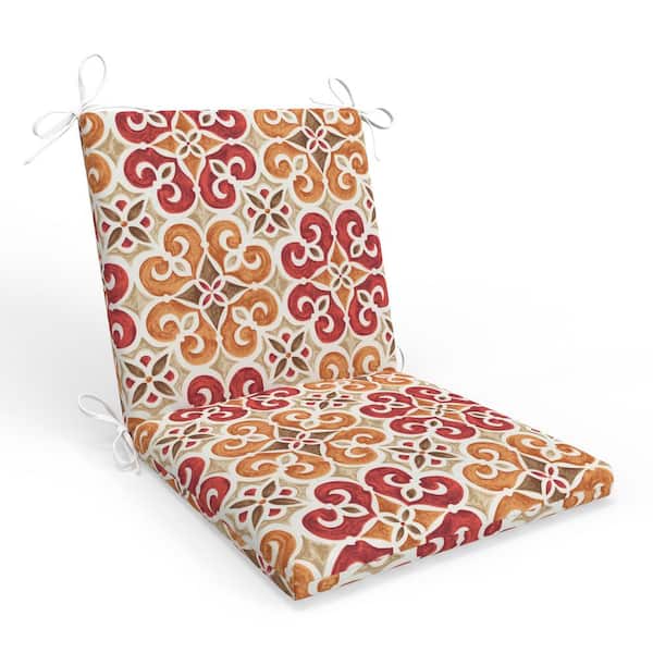 Pillow Perfect Medallion 18 in W x 3 in H Outdoor Piece Solid Back Dining Chair Cushion Set /w Ties 1-Count in Marbella Tuscan Brown