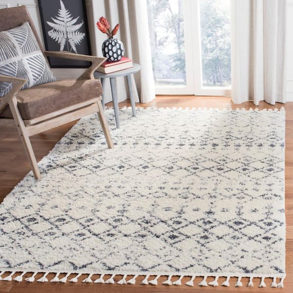 Berber Fringe Shag Cream/Dark Gray 8 ft. x 10 ft. Diamond Striped Ikat Area Rug