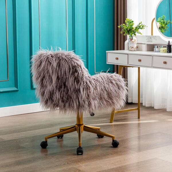 Grey furry deals chair