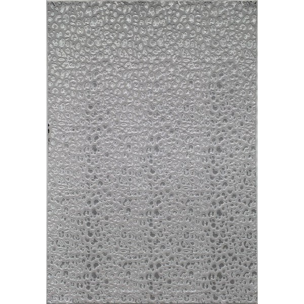 Hazel Gray Leopard Gray 5 ft. x 7 ft. Area Rug